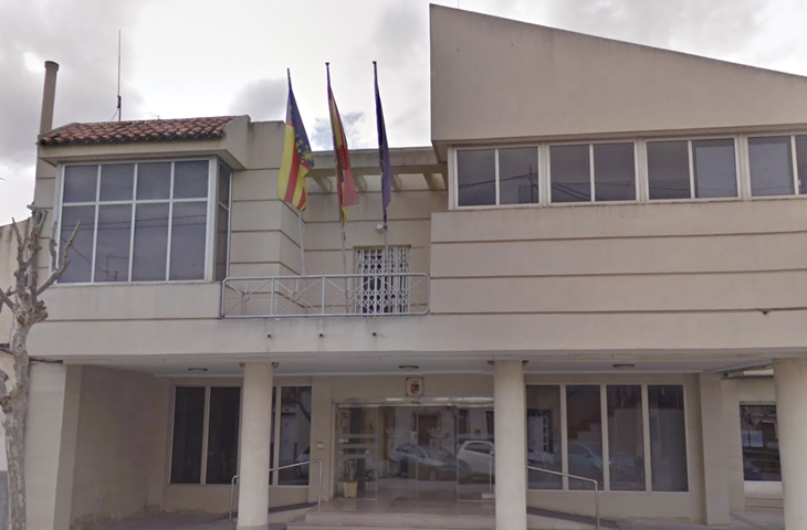 El ICOFCV solicita al Ayuntamiento de Granja de Rocamora que actúe contra una clínica que ofrece servicios terapéuticos por personal no cualificado El ICOFCV solicita al Ayuntamiento de Granja de Rocamora que actúe contra una clínica que ofrece servicios terapéuticos por personal no cualificado