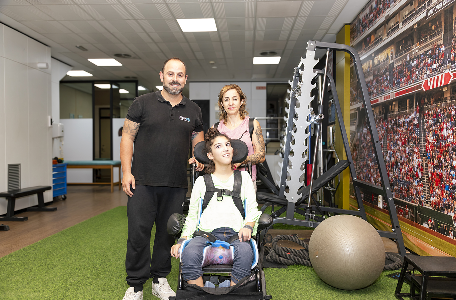 “Al quitarle el fisioterapeuta a mi hija Irene, la están condenando a atrofiarse en vida” “Al quitarle el fisioterapeuta a mi hija Irene, la están condenando a atrofiarse en vida”