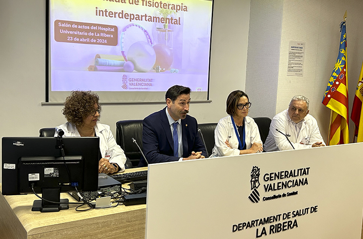 El ICOFCV, en la I Jornada de Fisioterapia Interdepartamental celebrada en el Hospital La Ribera El ICOFCV, en la I Jornada de Fisioterapia Interdepartamental celebrada en el Hospital La Ribera
