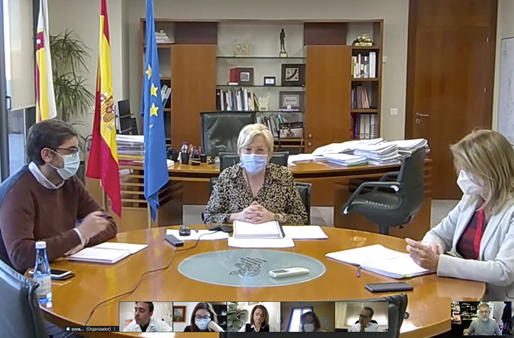 La consellera de Sanitat se ha reunido con los representes de los colegios profesionales sanitarios para valorar el Plan de Vacunación COVID-19 La consellera de Sanitat se ha reunido con los representes de los colegios profesionales sanitarios para valorar el Plan de Vacunación COVID-19