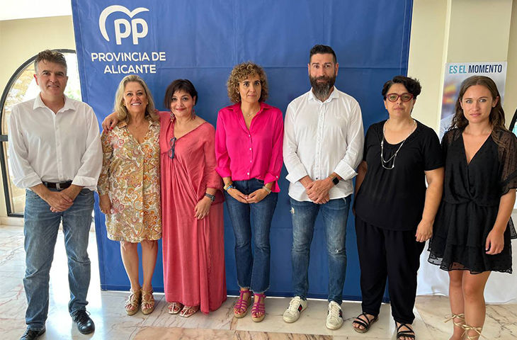 El ICOFCV llevó la Fisioterapia a la mesa coloquio de sanidad celebrada por el PP en Alicante
