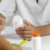 El Gobierno aprueba que los fisioterapeutas puedan prescribir medicamentos