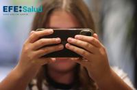 Los consejos en redes sociales no curan enfermedades, alertan los expertos según recoge EFE Salud